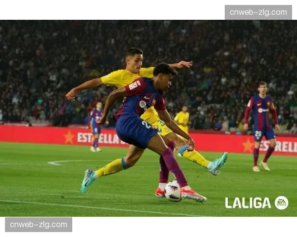 西甲第30轮:巴萨3-1逆转瓦伦西亚,莱万多夫斯基点射梅开二度 西甲第30轮:巴萨3-1逆转瓦伦西亚,莱万多夫斯基点射梅开二度